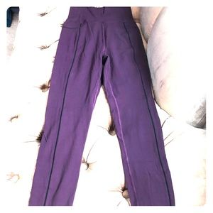 New lululemon purple leggings in a size 4